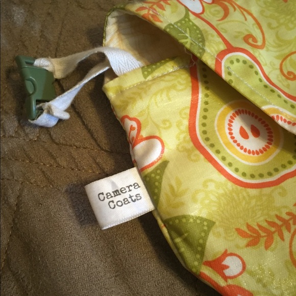 Camera Coat Sleeve for SD cameras - Picture 2 of 5